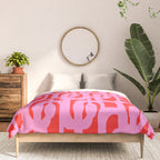 Preppy Pink and Red Mid Century Modern Loop Pattern Comforter Gallery Image 3