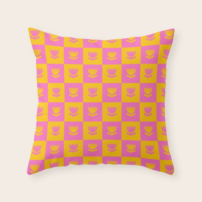 Retro Checkered Tulips Pattern Throw Pillow Gallery Image 1