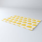 Yellow Mid Century Arc Shapes Minimal Pattern Rug Gallery Image 3