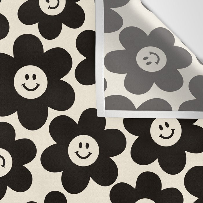 Retro Black & White Smiley Flower Pattern Wall Tapestry Gallery Image 3