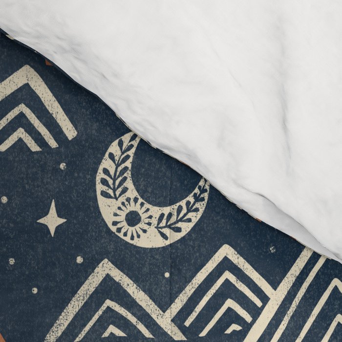 Little Camper - midnight and copper  Comforter Gallery Image 4
