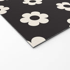 Black and White Daisy Flower Welcome Mat Gallery Image 2