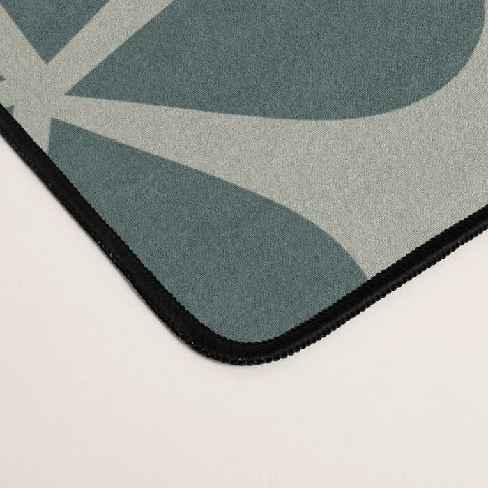 Daisy Florets 07 Green Desk Mat Gallery Image 4