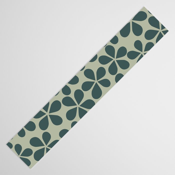 Daisy Florets 07 Green Table Runner Gallery Image 3