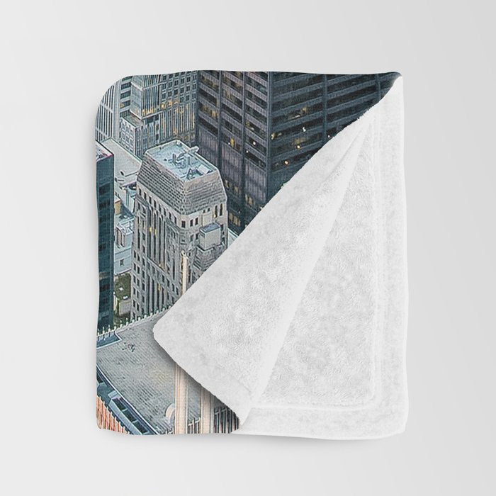 CHICAGO CITY SKYLINE Throw Blanket Gallery Image 3