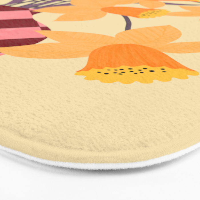 Daffodils and vase Bath Mat Gallery Image 3