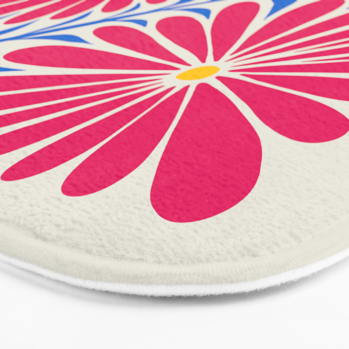 Viva Magenta Daisies Bath Mat Gallery Image 3