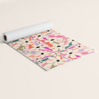 Retro Psychedelic Daisy Flower - Rainbow Color Yoga Mat Gallery Image 2