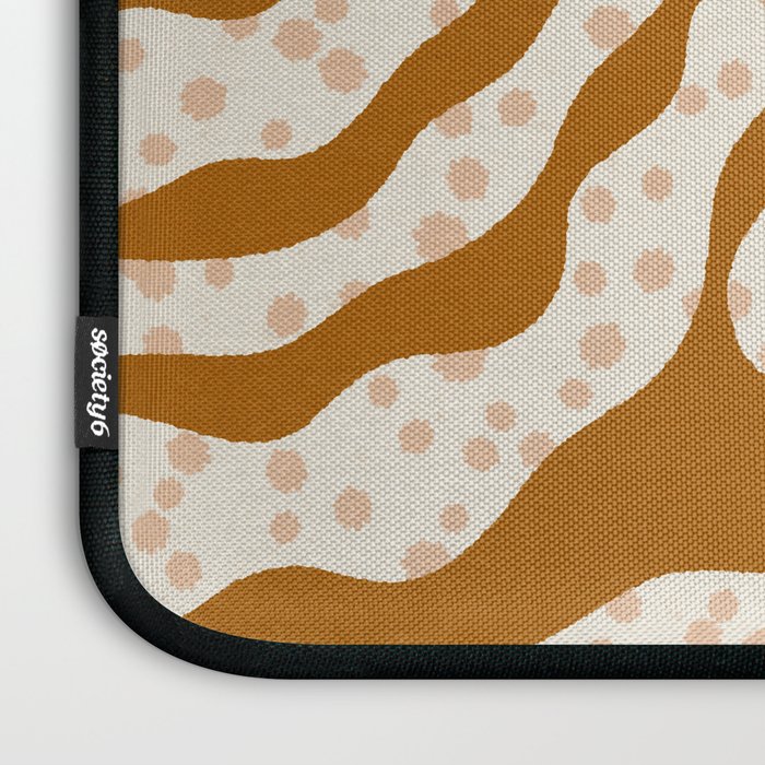 Leafy Plant #2 Laptop Sleeve Gallery Image 3