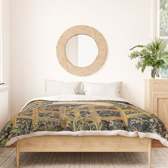 The Unicorn Rests in a Garden from the Unicorn Tapestries Duvet Cover Gallery Image 3