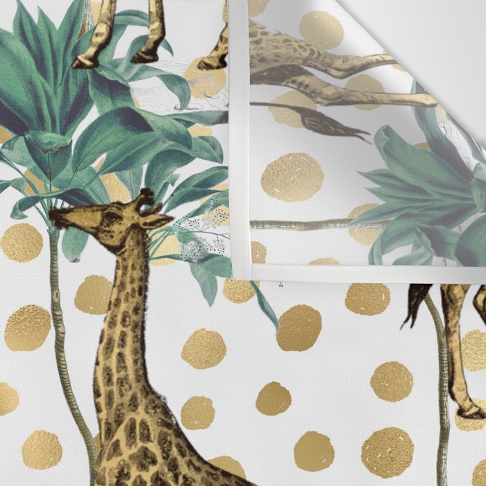 Giraffe Safari Wall Tapestry Gallery Image 3