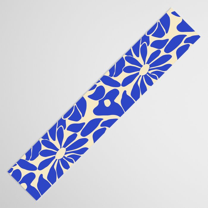 Abstract vintage blue flower art pattern Table Runner Gallery Image 3