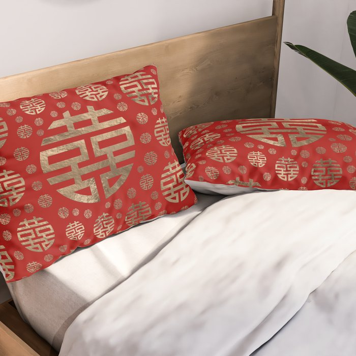 Double Happiness Symbol pattern - Gold on red Pillow Sham Gallery Image 2