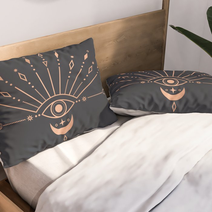 The Peacock Eye Pillow Sham Gallery Image 2