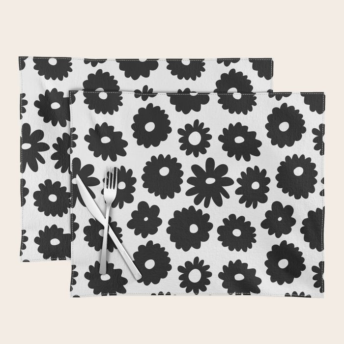 Black and white retro flower art pattern Placemat Gallery Image 1