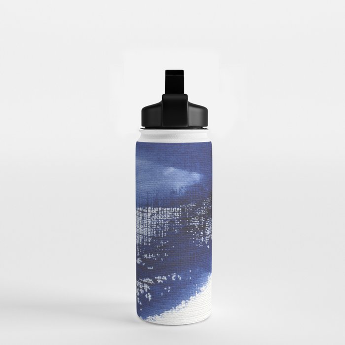 In Blue Horizon 30 Water Bottle Gallery Image 2