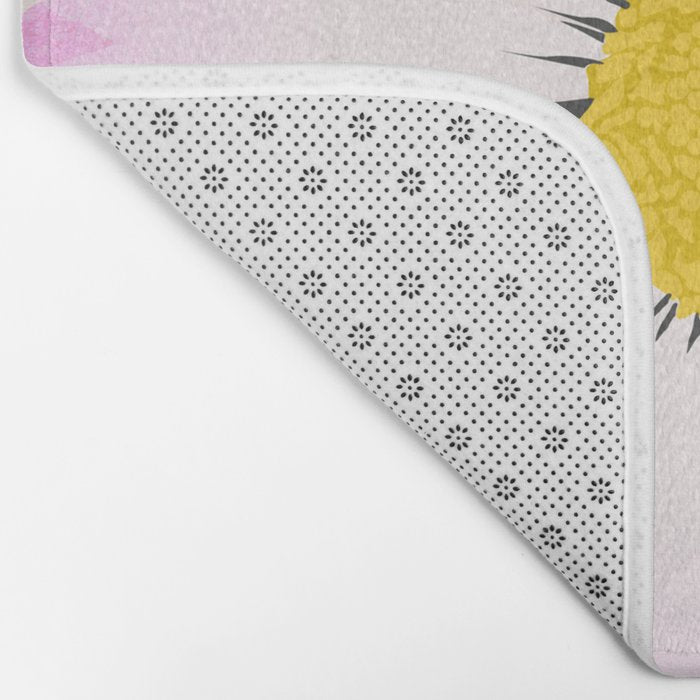 White and Pink Daisy Bath Mat Gallery Image 2