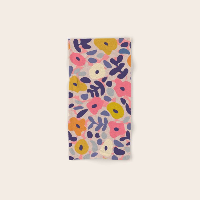 Funny sunny floral pattern Bath Towel Gallery Image 1