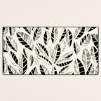 Wildlife Safari Laeves black ´n white Desk Mat Gallery Image 3