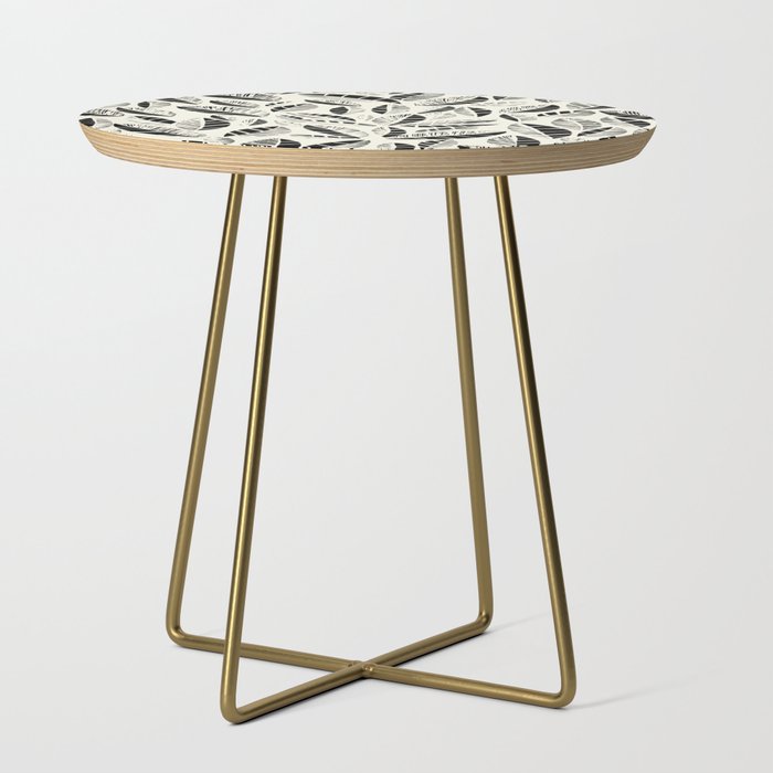 Wildlife Safari Laeves black ´n white Side Table Gallery Image 1