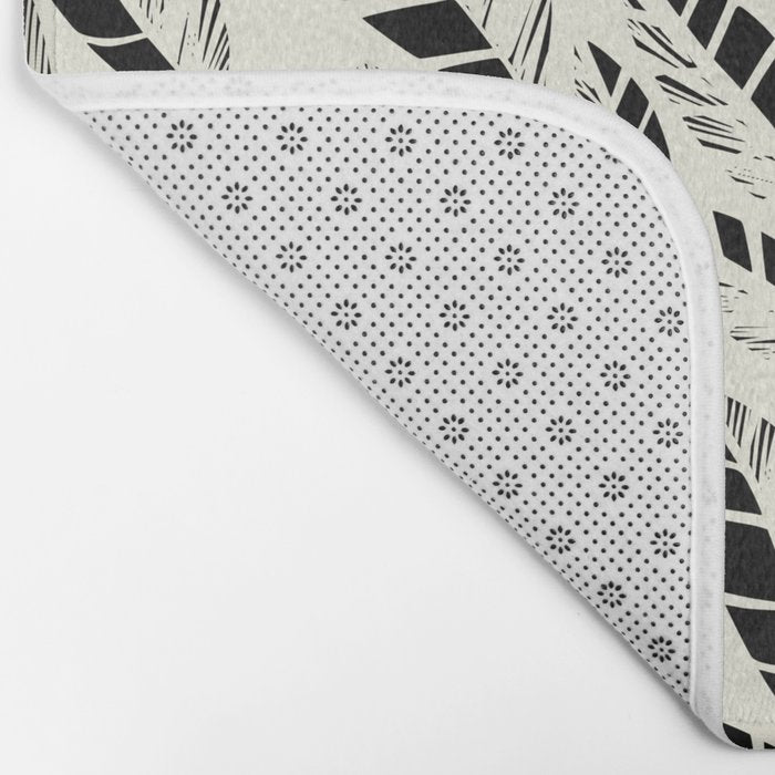 Wildlife Safari Laeves black ´n white Bath Mat Gallery Image 2