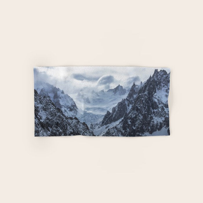 Mountains 14 Bath Towel Gallery Image 1
