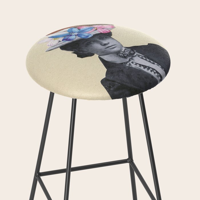 Snow Finch Stool Gallery Image 2