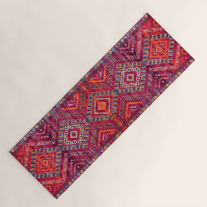 Rose Oasis: Vintage Bohemian Geometric Heritage Yoga Mat Gallery Image 1