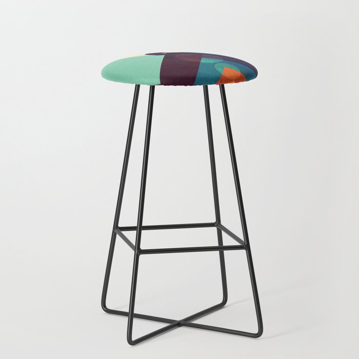 Howling Wild Wolf Stool Gallery Image 1