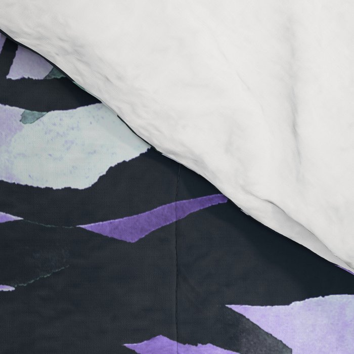 Dark abstract tropical leaves D1 Comforter Gallery Image 4