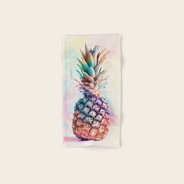 PINEAPPLE 9b Bath Towel Gallery Image 1