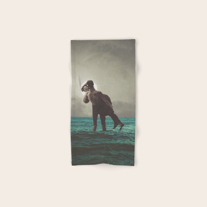 Now I am Alive Bath Towel Gallery Image 1