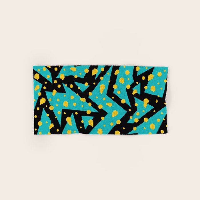 Memphis Pattern 22 - 80s / 90s Retro Bath Towel Gallery Image 1