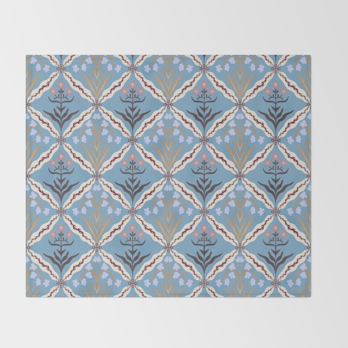 Botanical Trellis Floral Pattern Throw Blanket Gallery Image 2