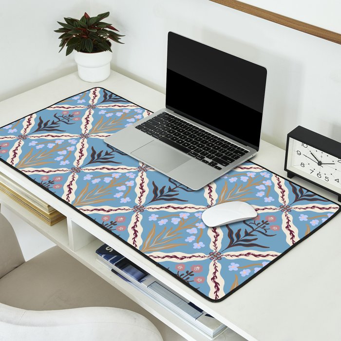 Botanical Trellis Floral Pattern Desk Mat Gallery Image 2