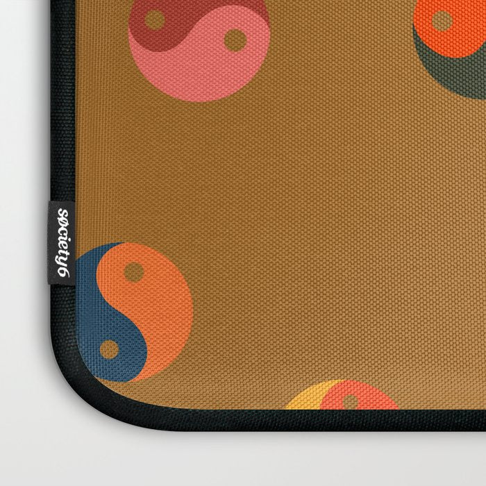 Yin and Yang Pattern -  golden yellow Laptop Sleeve Gallery Image 3