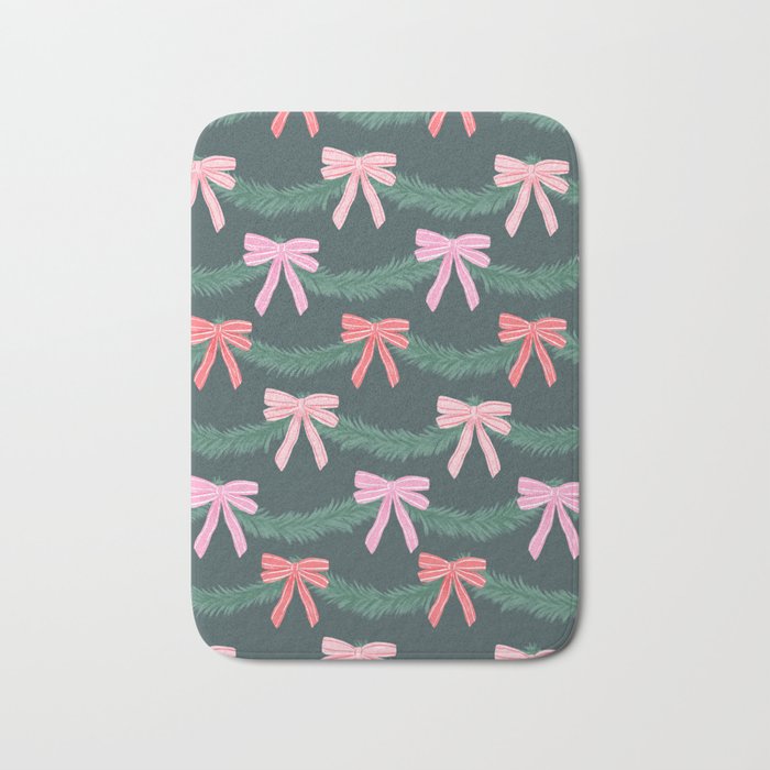 Christmas Garland with Bows Bath Mat Gallery Image 1