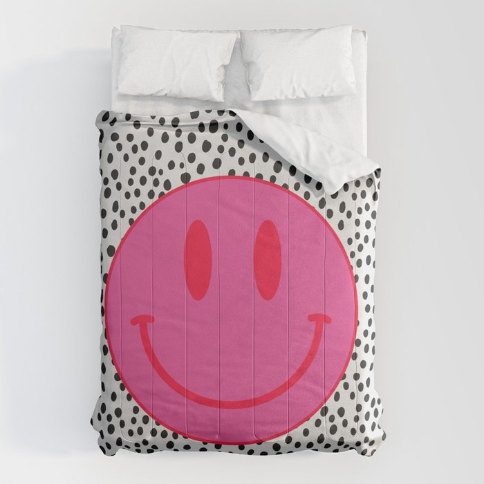 Cute Pink and Red Smiley Face on Black and White Background Comforter Gallery Image 6