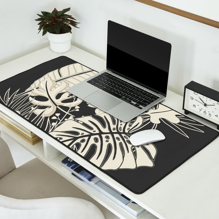 Minimal Botanica 1 Desk Mat Gallery Image 2
