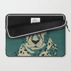 Majestic Cheetah - Bold Wildcat Design with Teal Background Laptop Sleeve Gallery Image 2