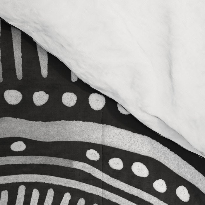 Peachleaf Willow â White on Black Comforter Gallery Image 4
