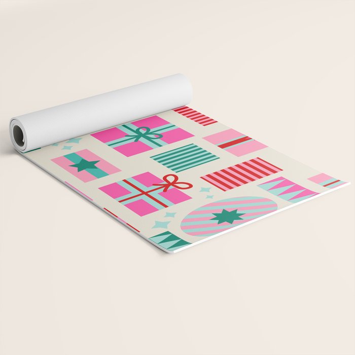 Retro Geometric Christmas Gift pattern on Cream Yoga Mat Gallery Image 2
