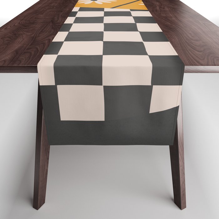 Daisy Daydreams 6 Table Runner Gallery Image 1