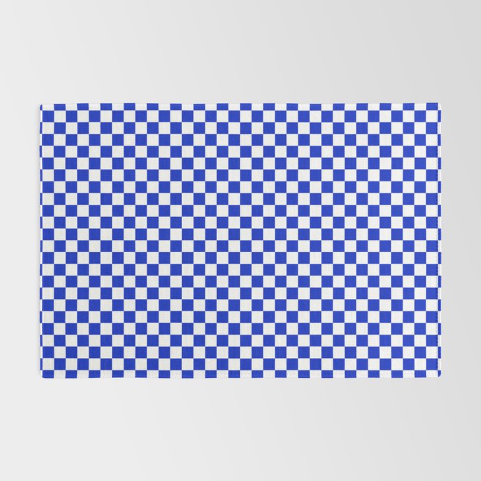 Small Cobalt Blue and White Checkerboard Pattern Rug Gallery Image 2