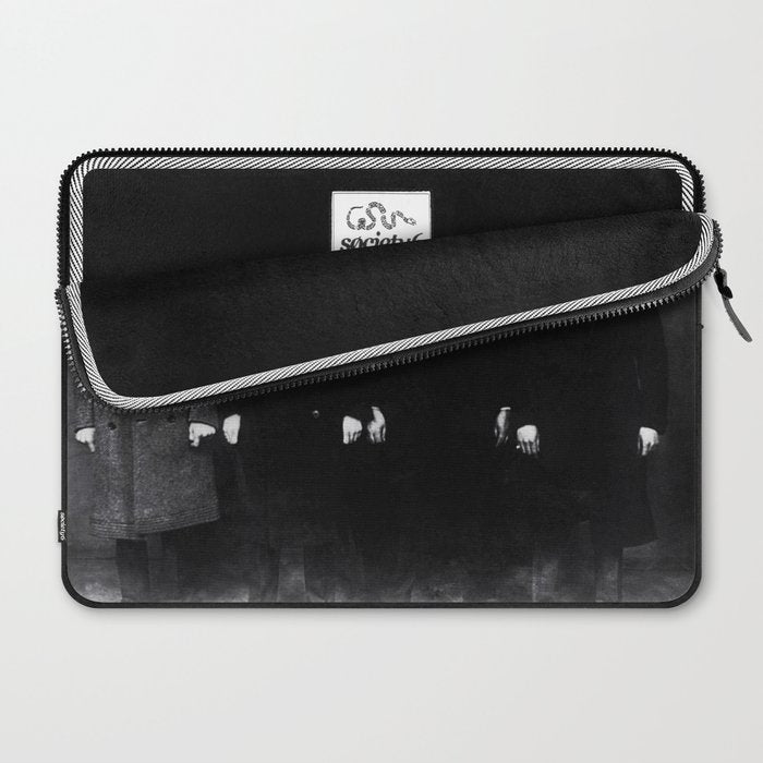 The Syndicate - 'Lucky' Luciano & New York gangsters Ed Diamond, Jack Diamond, & Fatty Walsh black and white photography / photographs Laptop Sleeve Gallery Image 2