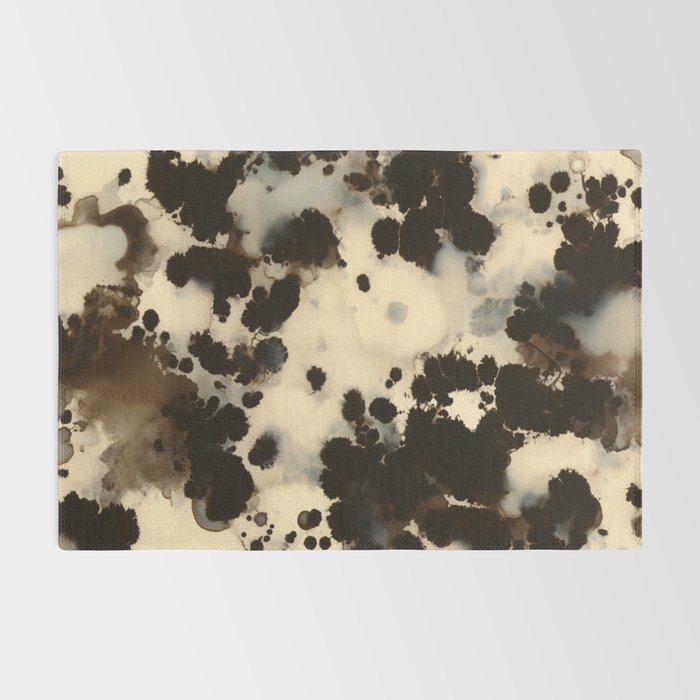 Black and White Tortoiseshell Pattern Rug Gallery Image 2