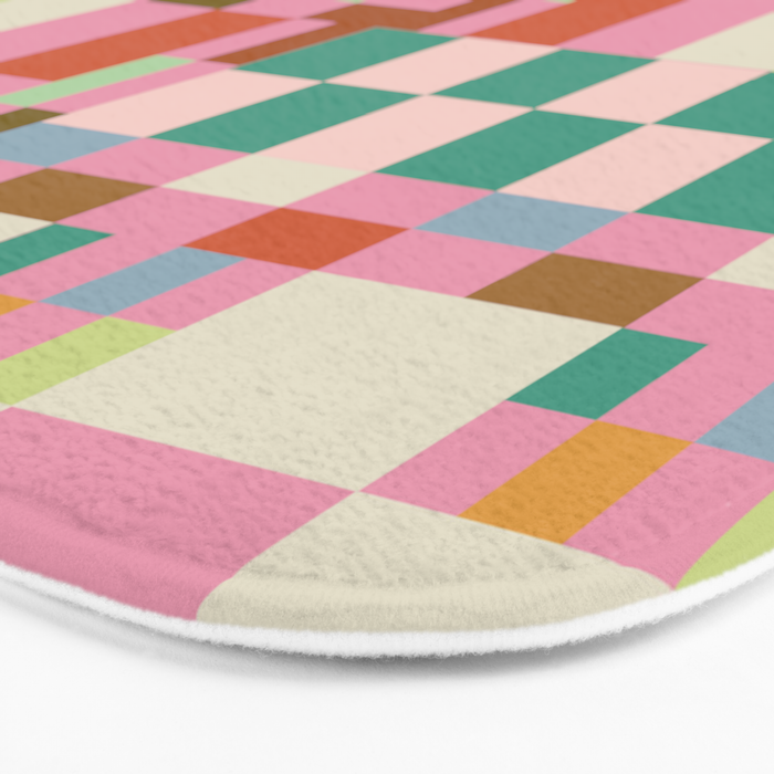Retro vintage checkered geometric pattern Bath Mat Gallery Image 3