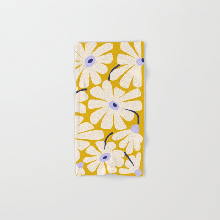 Daisy fresh - yellow peri Bath Towel Gallery Image 1