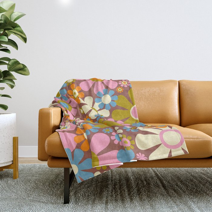 Cheerful Groovy Retro Garden Flowers 60s 70s Floral Pattern Throw Blanket Gallery Image 1