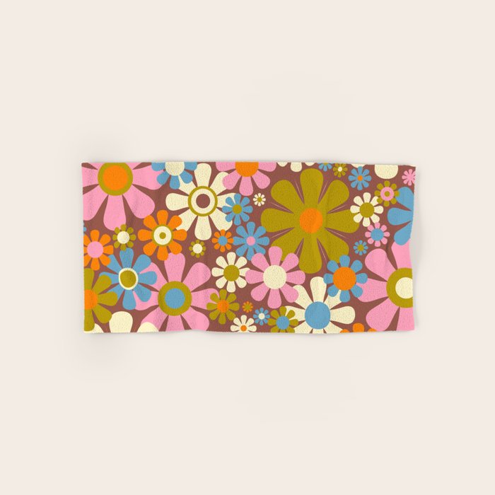 Cheerful Groovy Retro Garden Flowers 60s 70s Floral Pattern Bath Towel Gallery Image 1